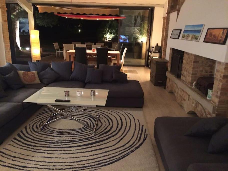 Villa Saint-Come, Du Grand Luxe A 1 Min De La Mer Hyères Buitenkant foto